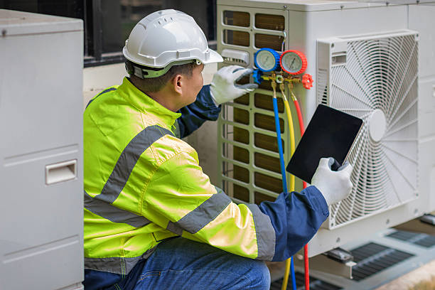 Professional Hvac technician working in Fremont, MI